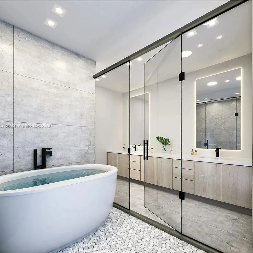 3 bed, 3.5 bath, $6,450 — Photo 4