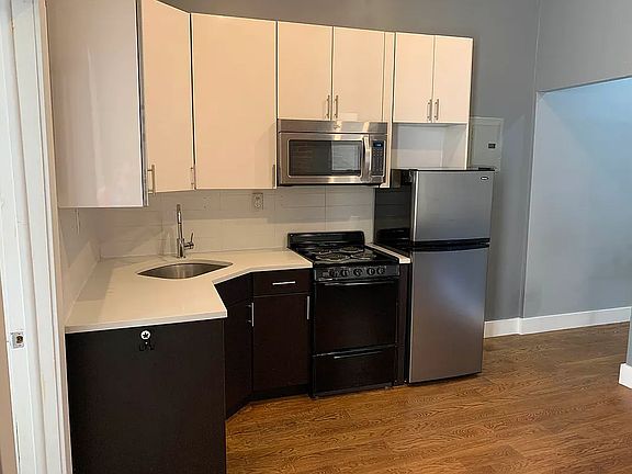 2nd image of 165 W 127th St APT 3F