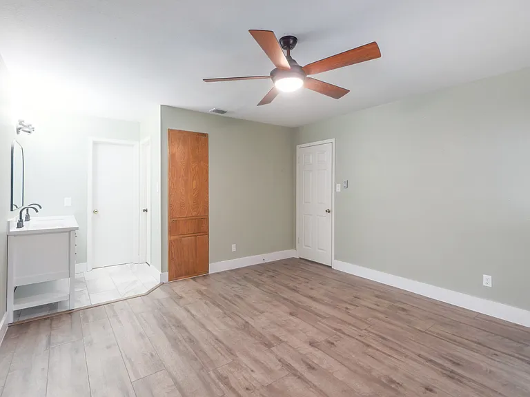 1601A Summer Creek Ct — Photo 15