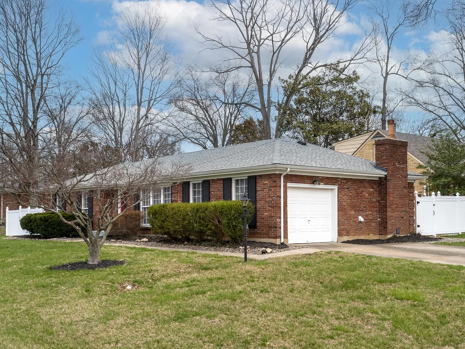 3 bed, 1669 sqft, $2,750 — Photo 3