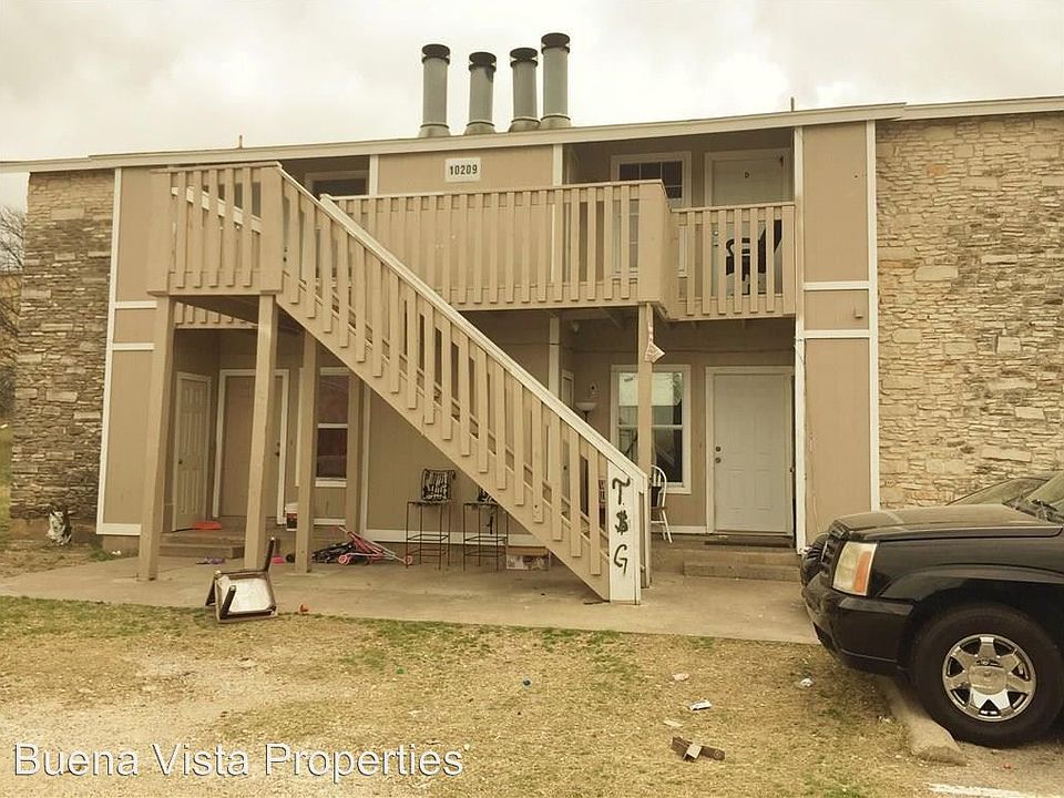 1st image of 10209 Brownie Dr APT B