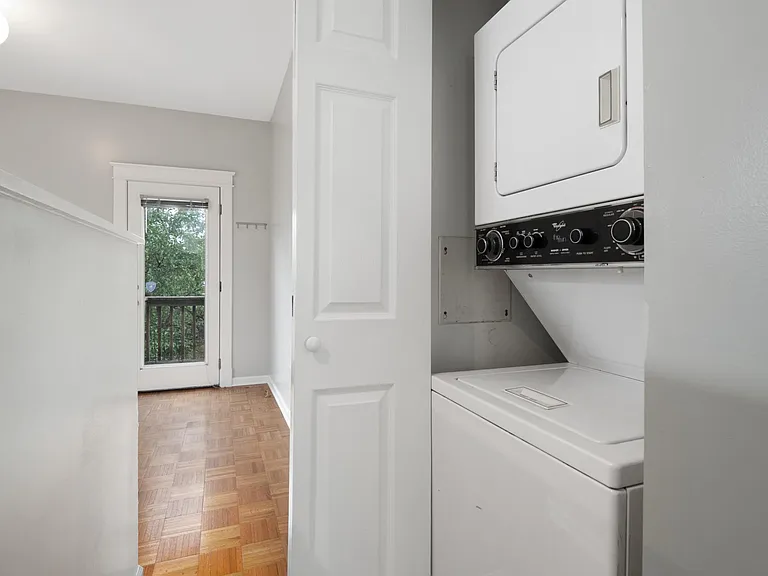 5803 Waterman Blvd #3W — Photo 8