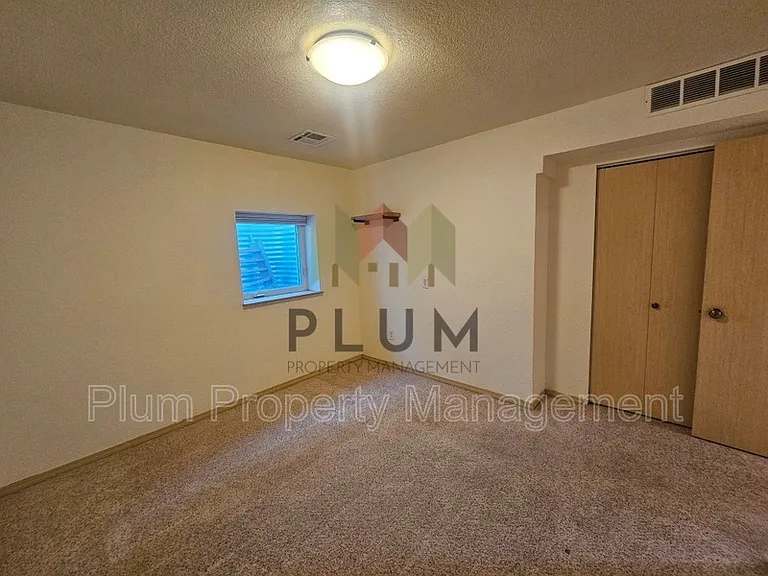 917 Discovery Way — Photo 25