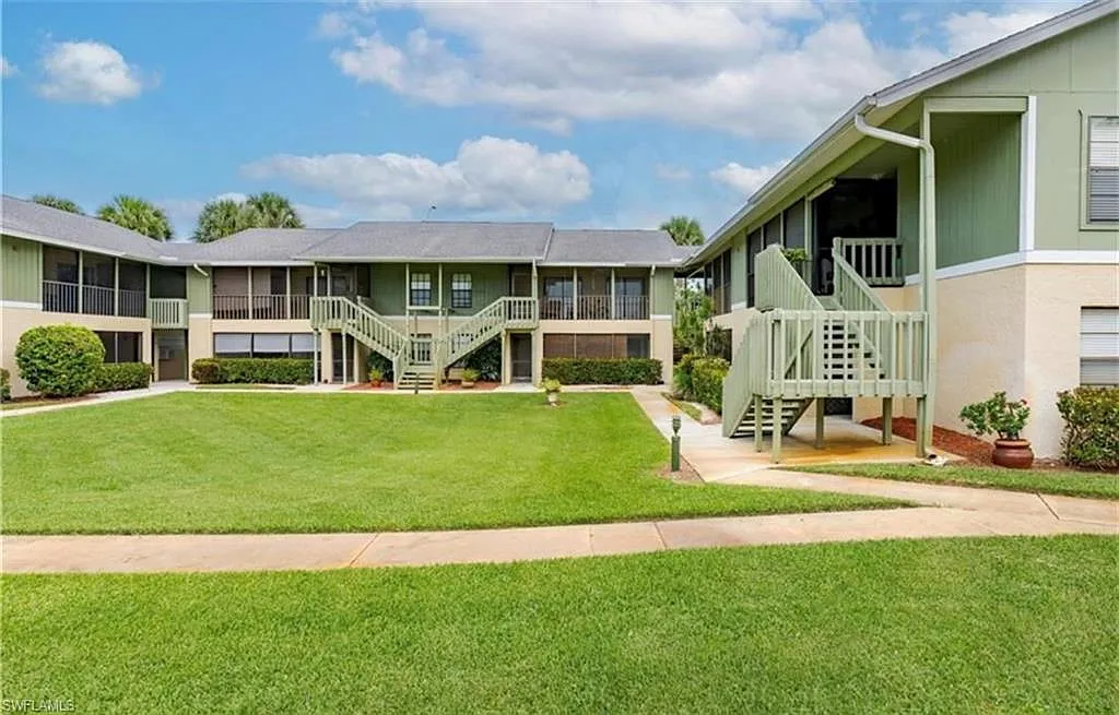 2 bed, 2.0 bath, 1031 sqft, $2,000 — Photo 1