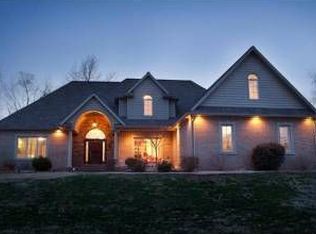 4477 Kimwood Ct, Newburgh, IN 47630