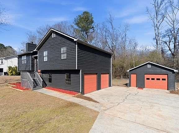 2nd image of 3624 Whitfield Way