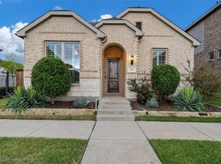 715 Waterbrook Pkwy, Argyle, TX 76226
