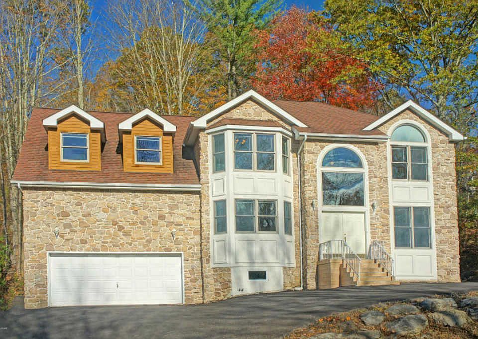 1st image of 212 Shawnee Valley Dr