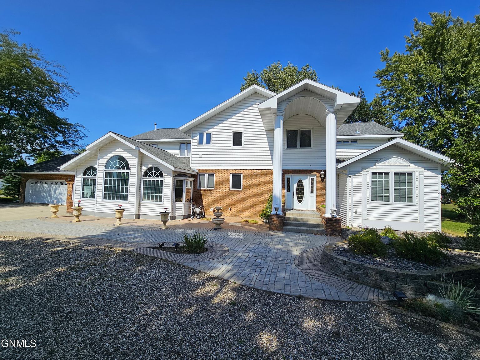 314 N 14th St, Oakes, ND 58474 MLS 4006021 Zillow