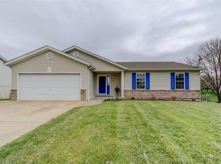 47 Hyde Dr, Troy, MO 63379