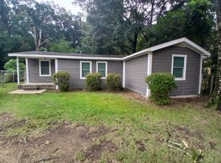 1530 Phillips Ln, Mobile, AL 36618