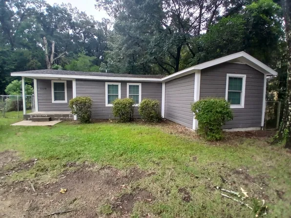 1530 Phillips Ln, Mobile, AL 36618
