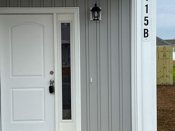 4th image of 115 Pasture Ln #4B
