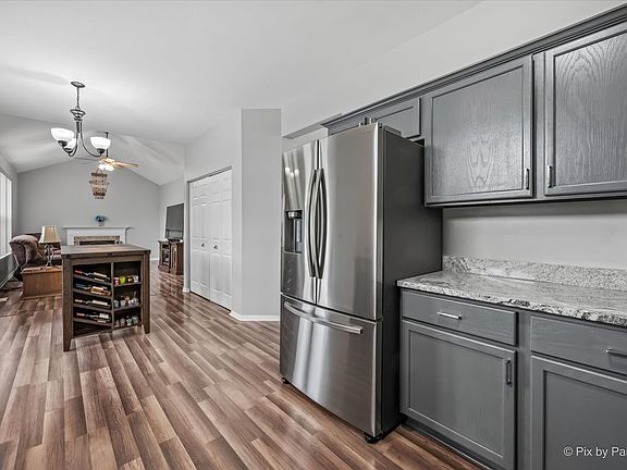 5th image of 11400 S Churchill Dr