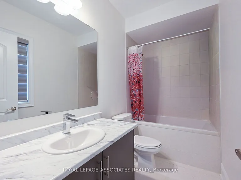 55 Raspberry Ridge Ave — Photo 36