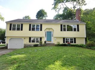30 Union St, Concord, MA 01742