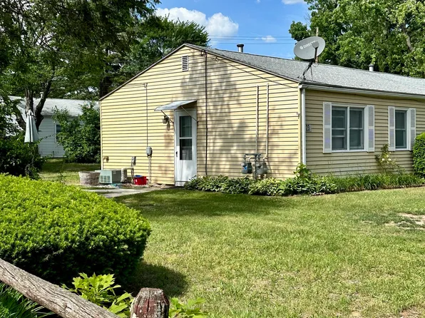 23 Patty Lane #23, Windsor Locks, CT 06096