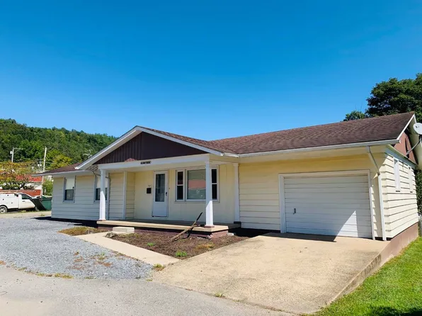 101 Pinehurst Dr, Sutton, WV 26601