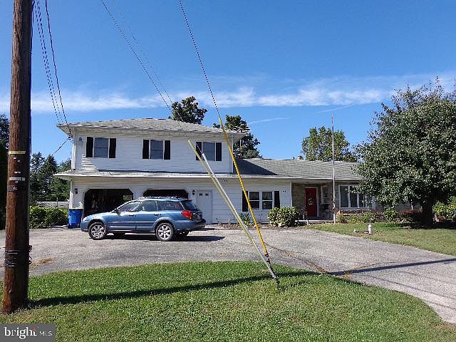 1st image of 784 Menges Mills Rd
