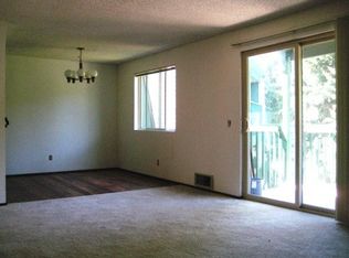 21006 83rd Ave W, Edmonds, WA 98026