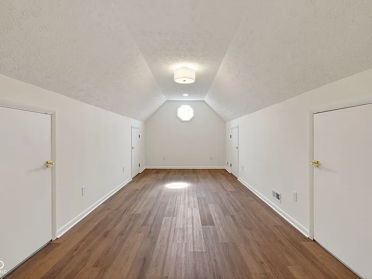 3302 Terra Vista Ln — Photo 33
