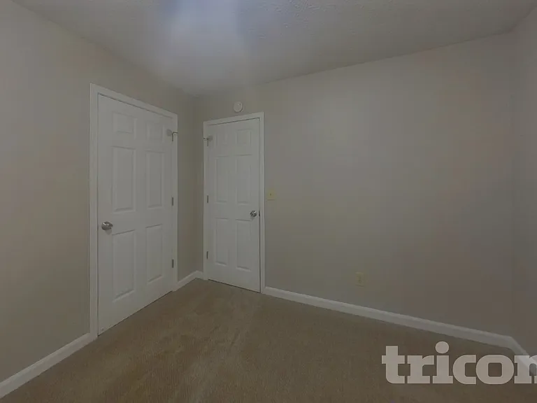 120 Elberta Dr — Photo 13