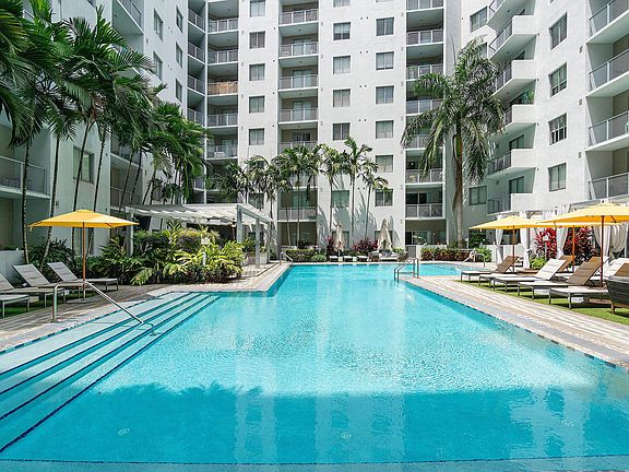 5th image of 7440 N Kendall Dr #3-3721
