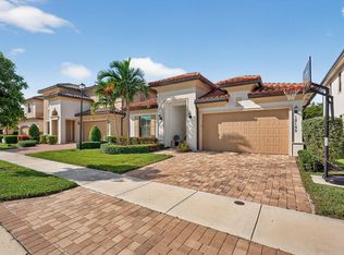 12155 N Baypoint Cir, Parkland, FL 33076