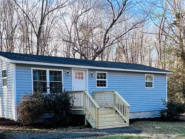 1144 Jackson Rd, Bumpass, VA 23024