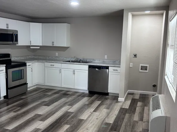 1601 W Main St #4, Jonesborough, TN 37659