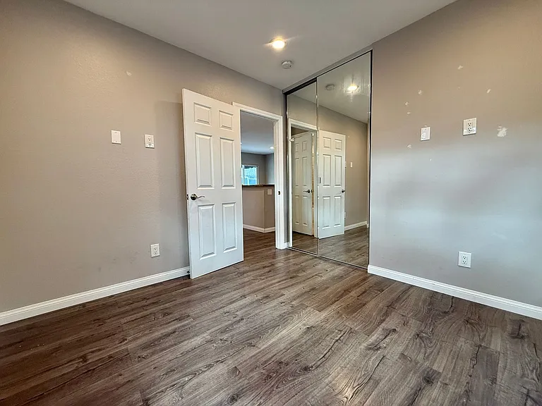 4641 Wilson Ave — Photo 13