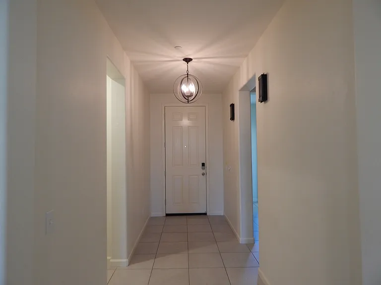 4613 W Payson Ct — Photo 6