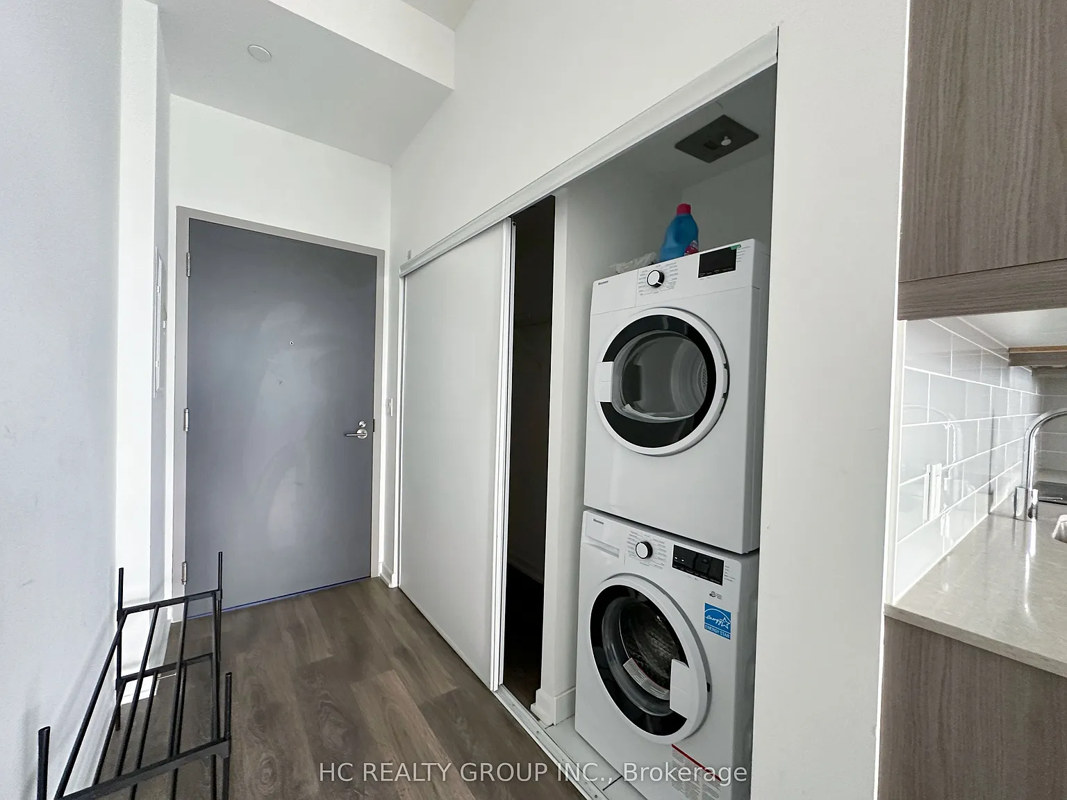 2 bed, $2,700 — Photo 3