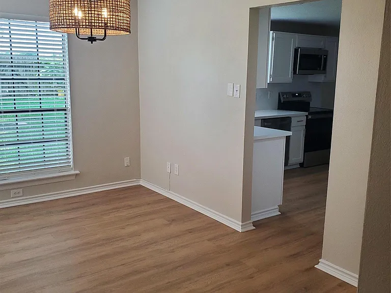 2514 Windswept Dr — Photo 20