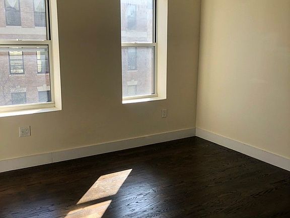 5th image of 400 W 128th St APT 41A