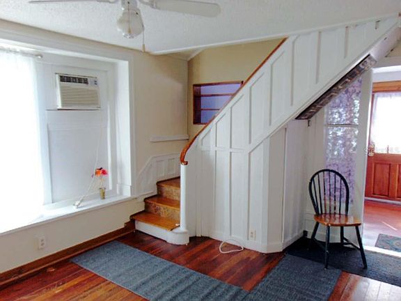 5th image of 2026 2nd St S