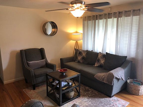 5th image of 9247 Neil Dr