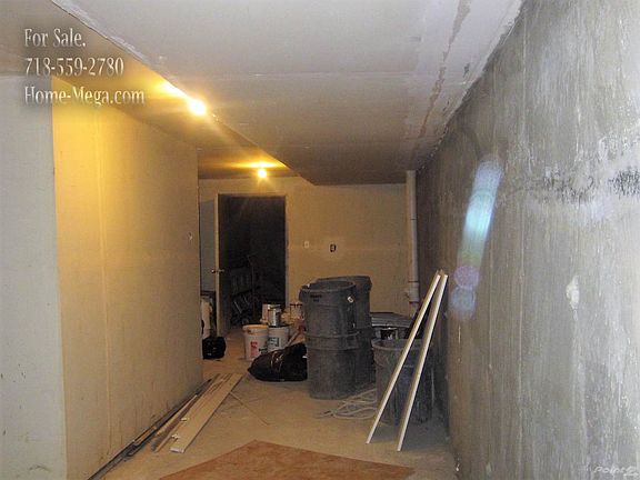 5th image of 810 E 175th St