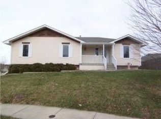 702 Feldspar St, Kearney, MO 64060