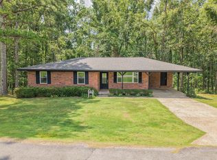 300 Central Dr, Booneville, MS 38829