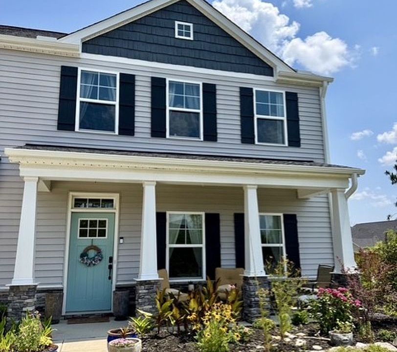 1st image of 3016 Goldenaster Ct
