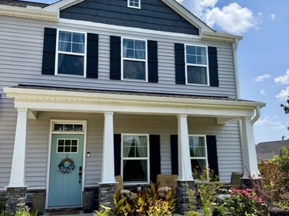 3016 Goldenaster Ct, Leland, NC 28451