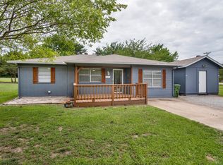 412 Lee Blvd, Pottsboro, TX 75076