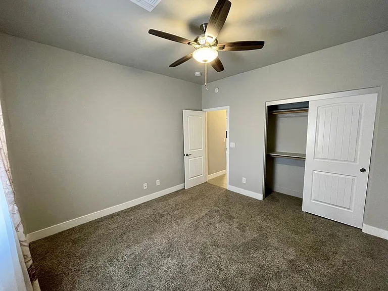 3686 Richie Dr — Photo 28