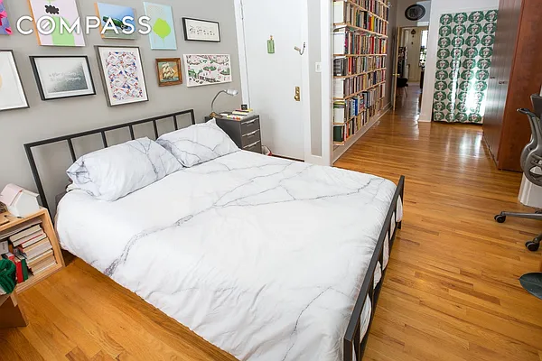 Sold by Compass | media 4