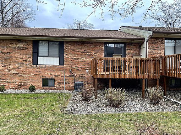 2nd image of 53 Old Mill Dr Unit 22