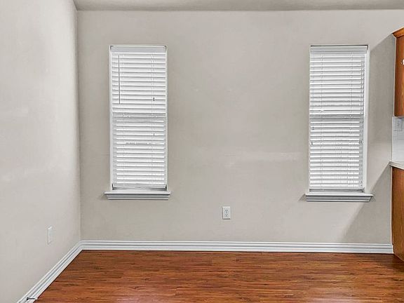 3rd image of 6220 Reddenson Dr