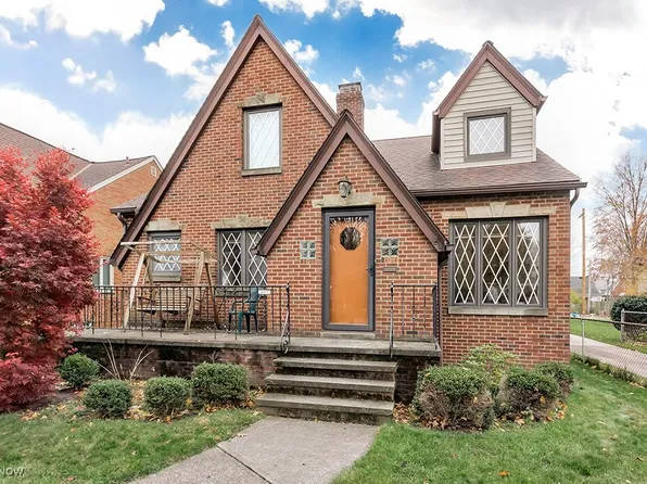 4435 Sheraton Dr, Parma, OH 44134