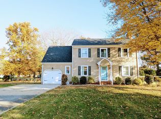 242 Loch Haven Dr, Williamsburg, VA 23188