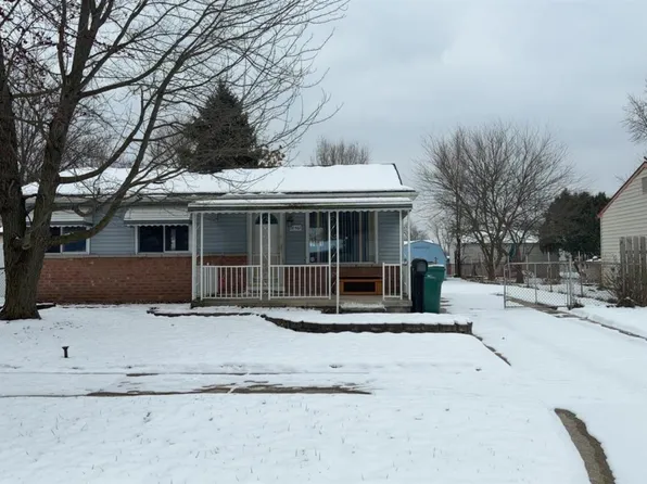 28567 Forest Dale St, Romulus, MI 48174